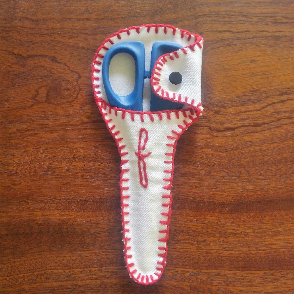 Bir Makas Kılıfının Düşündürdükleri…